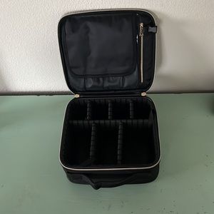 Makeup Organizer Train Case